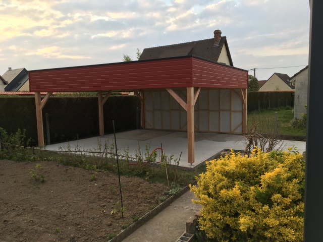 NON LOIN DU POTAGER
